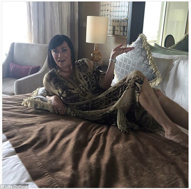 lisa oldfield feet 6