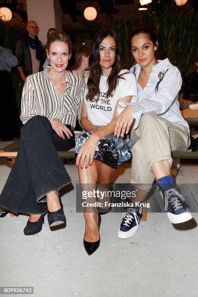 lisa zimmermann feet 5