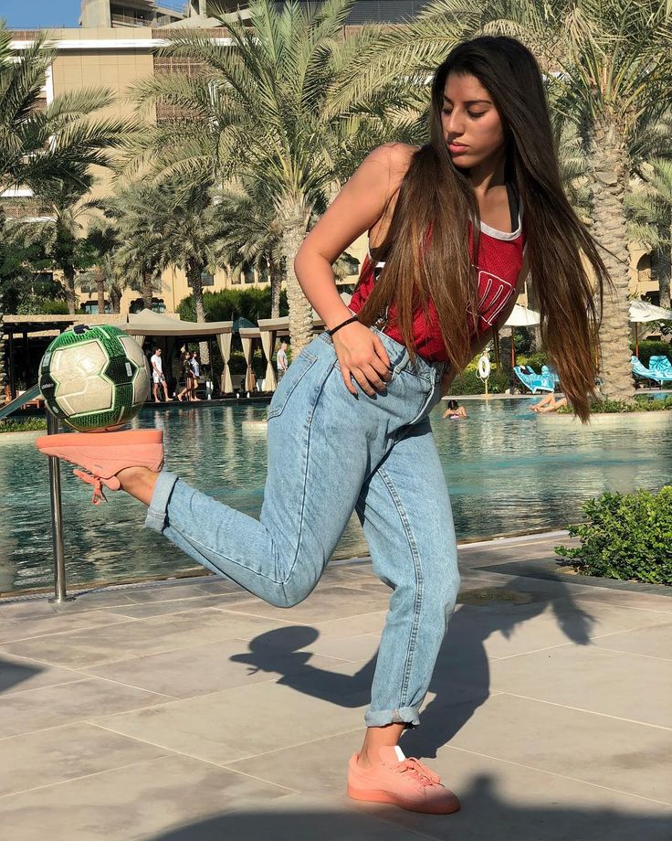 lisa zimouche feet 1