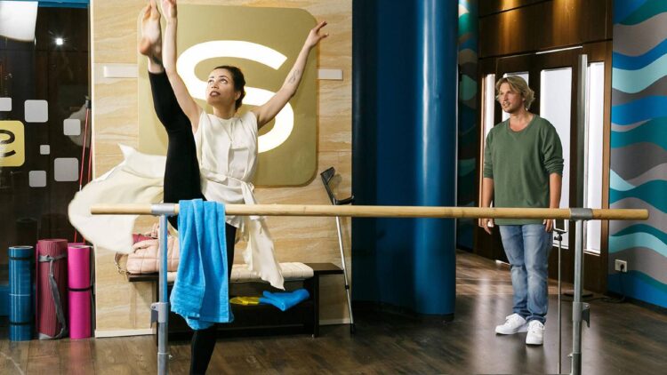 lisandra francisco feet 6