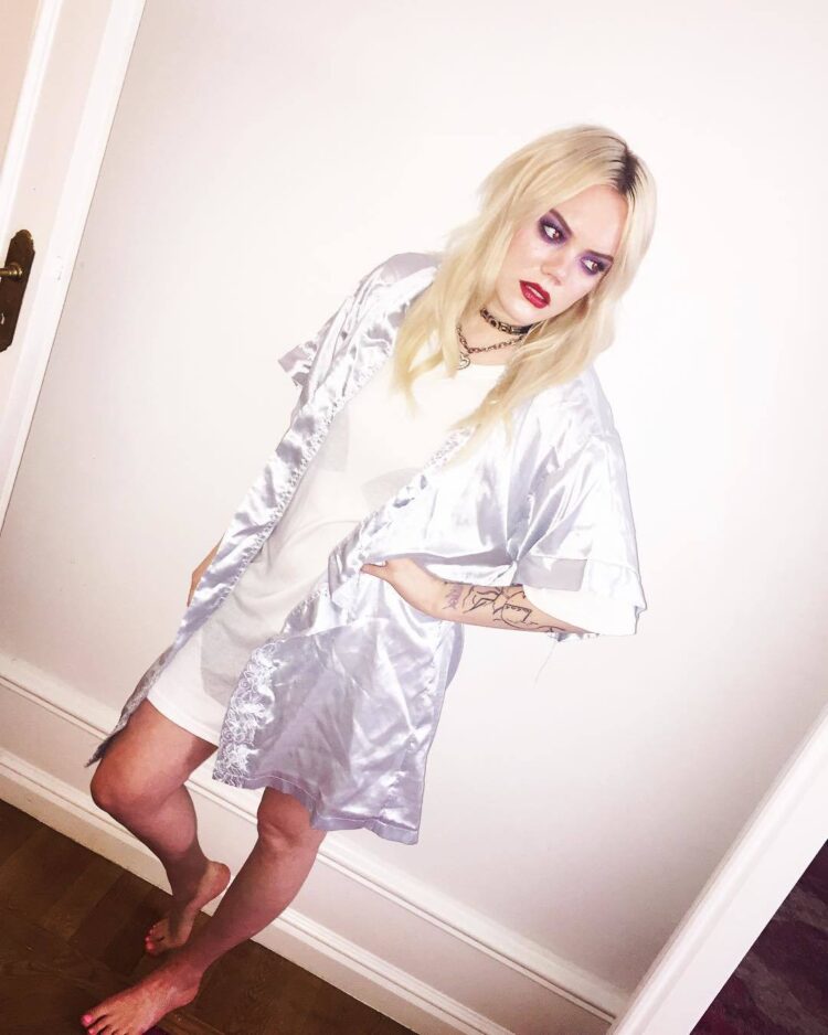 little jinder feet 4