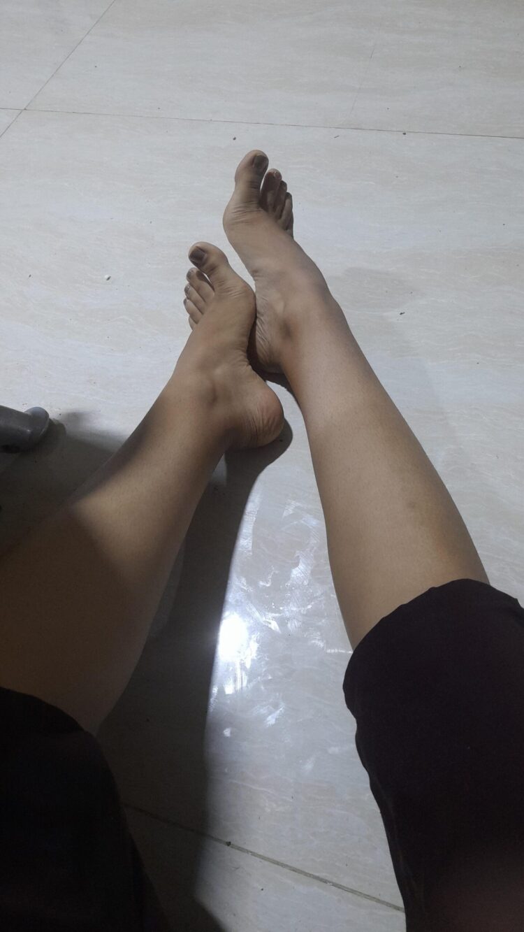 little tan feet 1 scaled