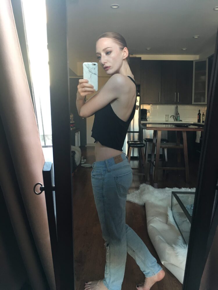 littlesiha feet 6 scaled