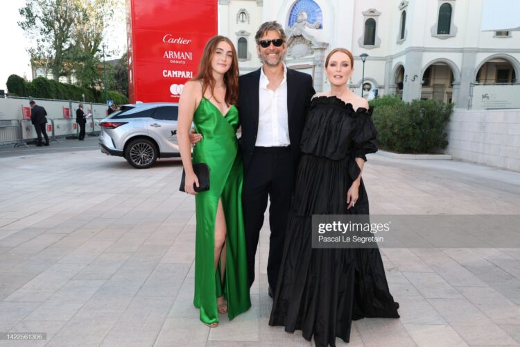 liv freundlich feet 2