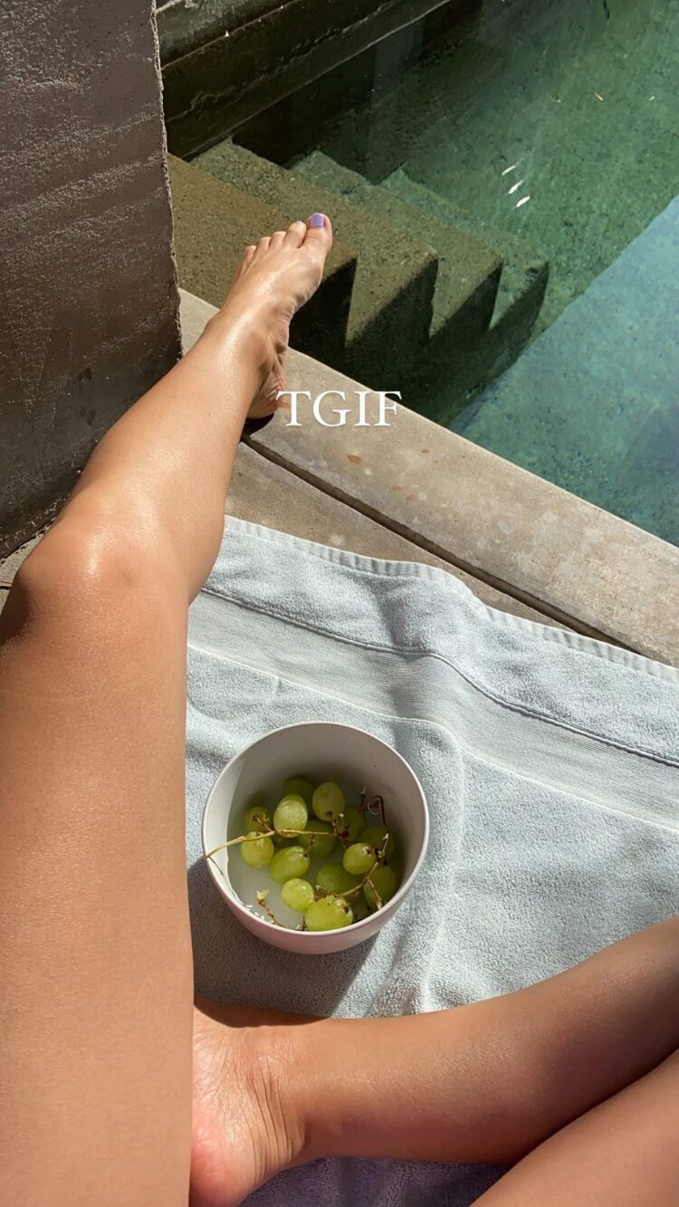 liv lo feet 2