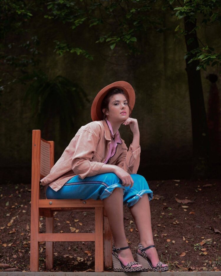 livia inhudes feet 1