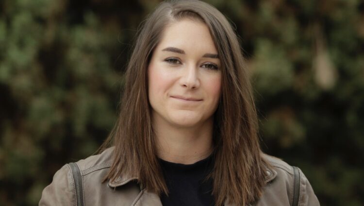 liz hannah feet 5 scaled