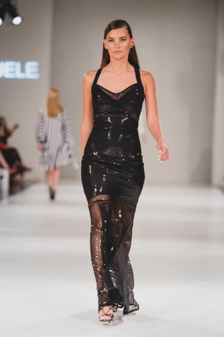 liza emanuele feet 4 scaled