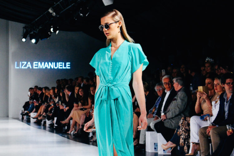 liza emanuele feet 6