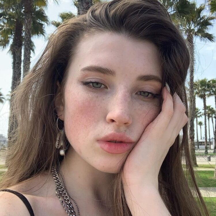 liza glossmix feet 3