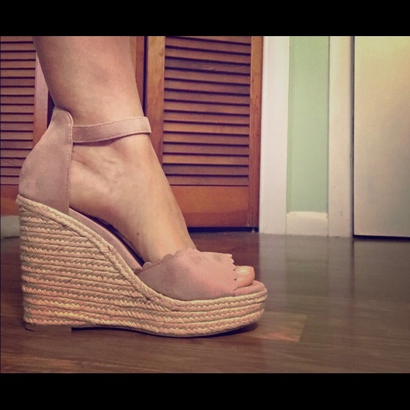 liza nagy feet