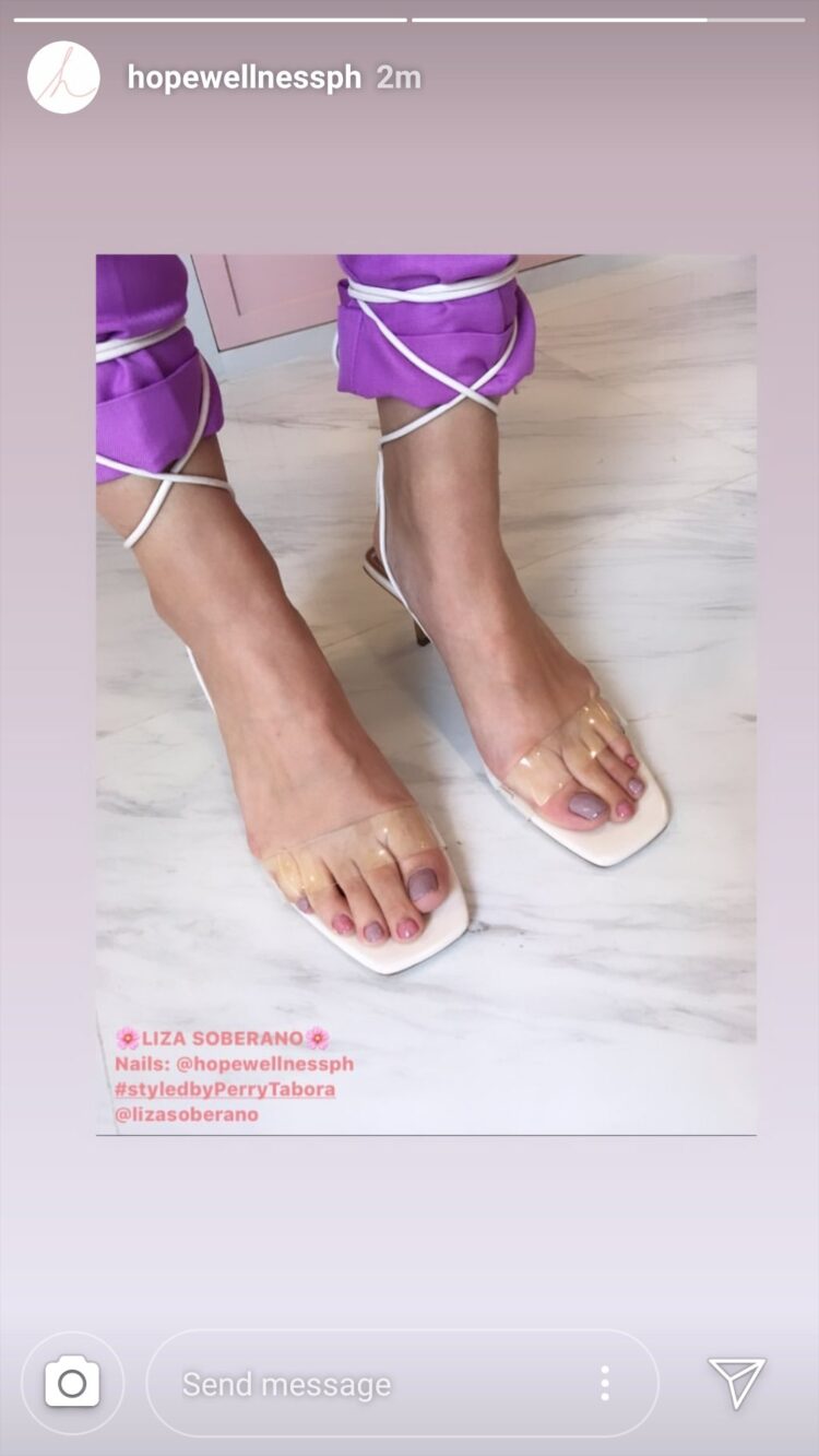 liza soberano feet