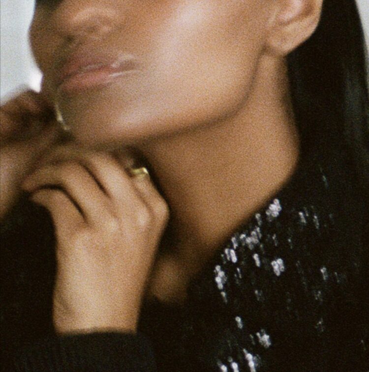 liza yohannes feet 6