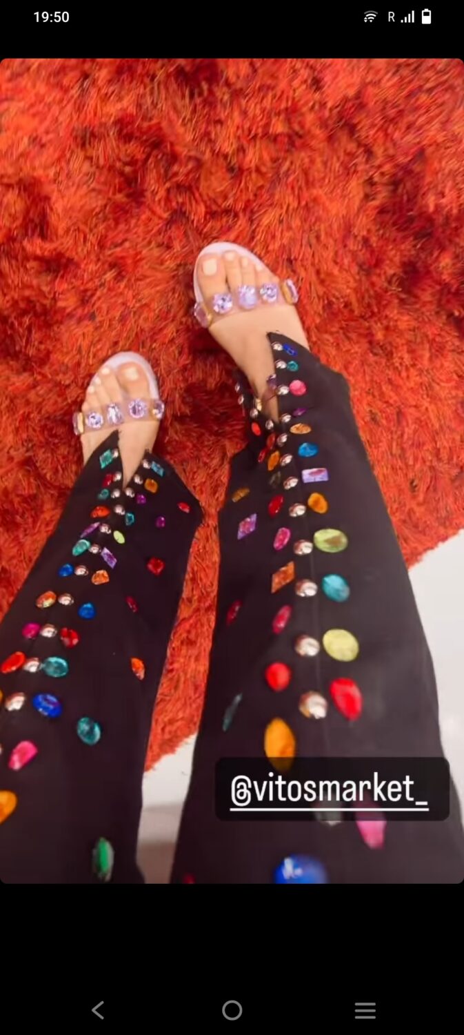 lizette briones feet 3