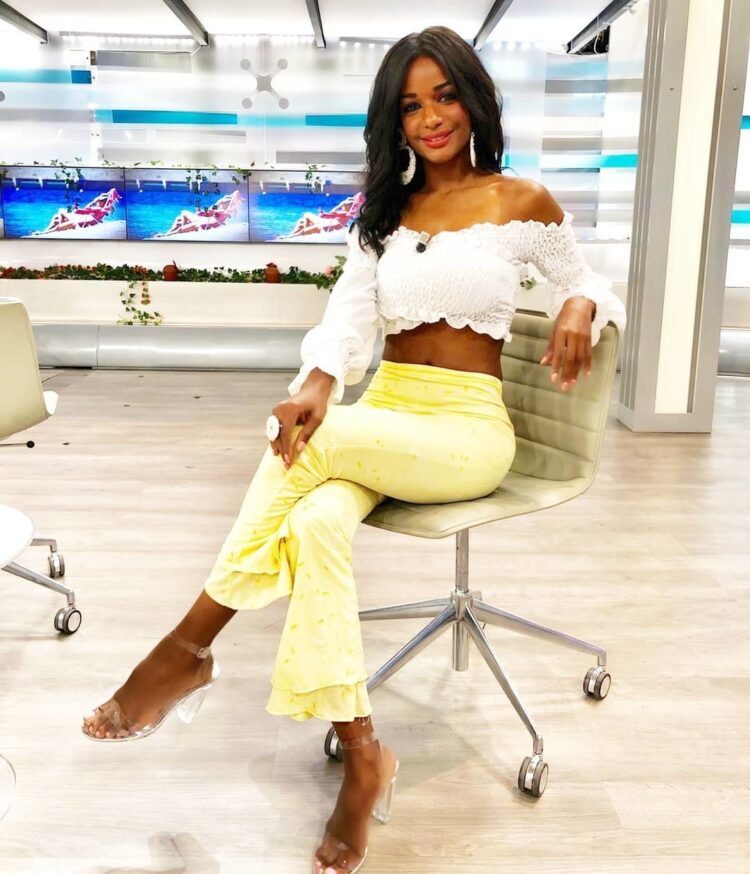 lizfanny emiliano feet