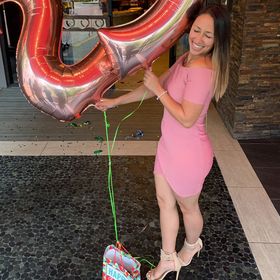 lizlynette reices feet