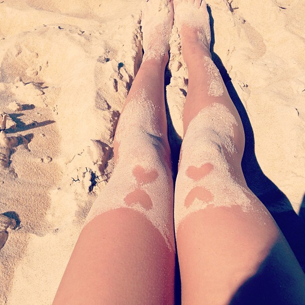 lizzie armanto feet 4