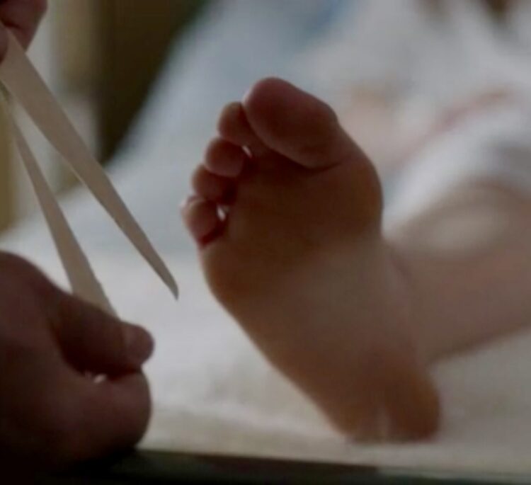 lizzie boys feet 2