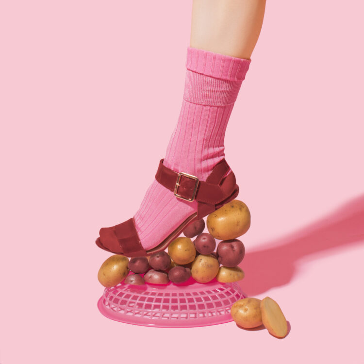 lizzie darden feet 3