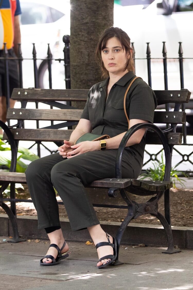 lizzy caplan feet 2 scaled