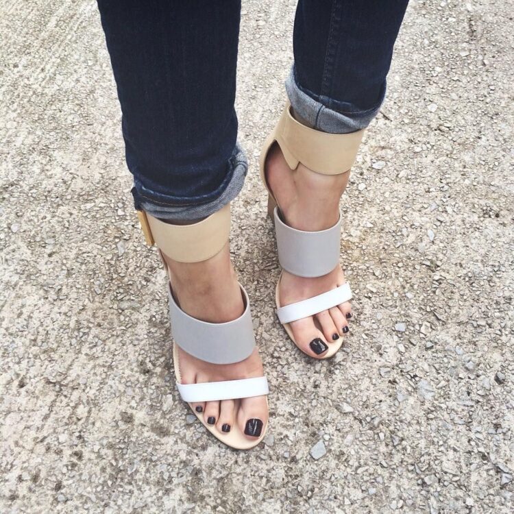 lizzy hadfield feet 1