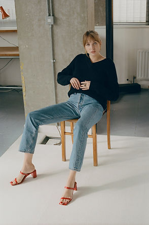 lizzy hadfield feet 5