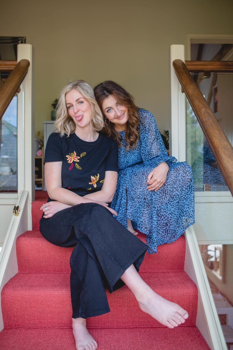 lizzy ward thomas feet 1