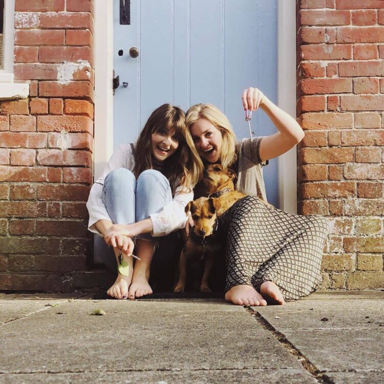 lizzy ward thomas feet 2