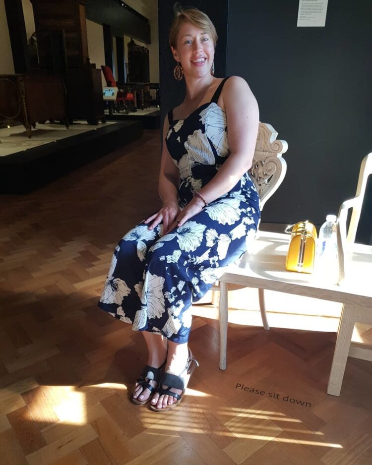 lizzy yarnold feet 1