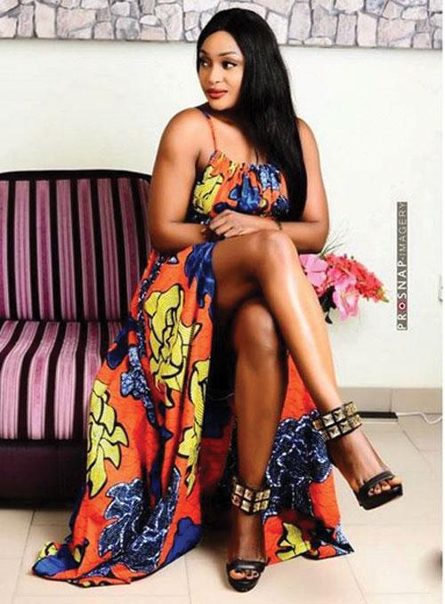 lizzygold onuwaje feet