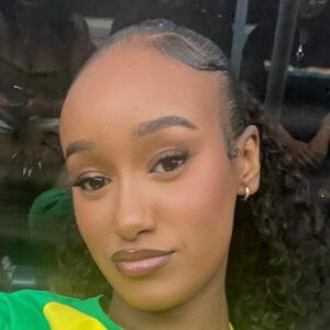 llehlani bakeface feet 3