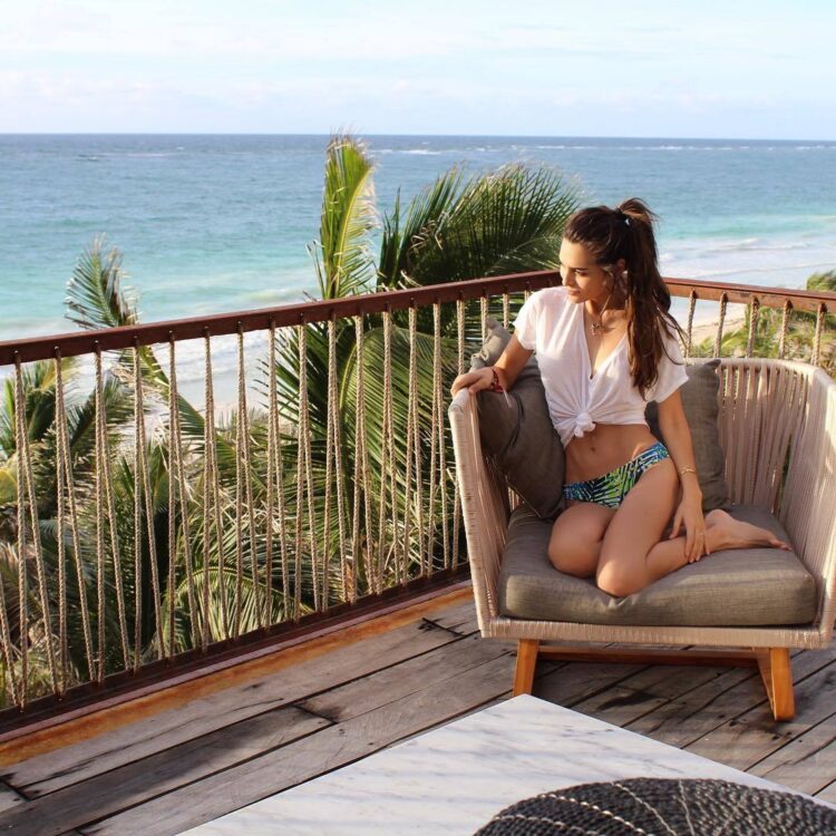 lluvia carrillo feet 1