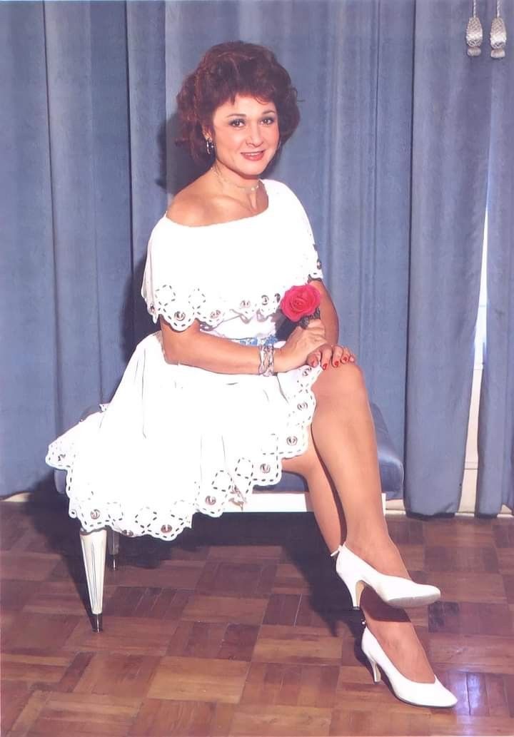 lobna abdel aziz feet 6