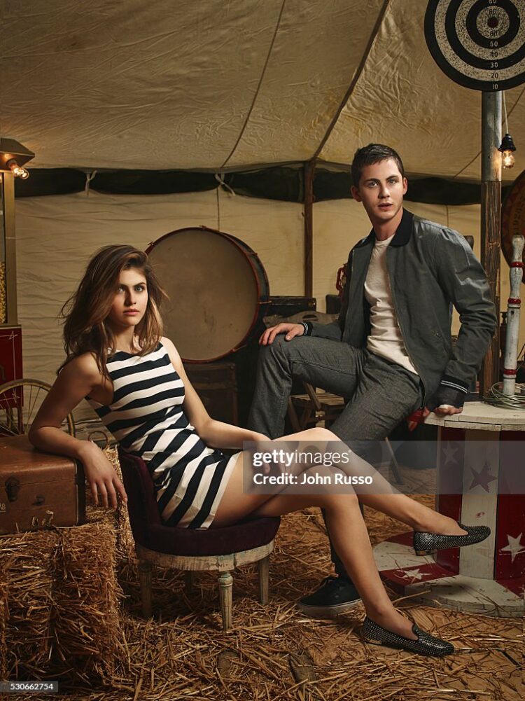 logan alexandra feet 4