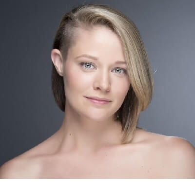 logan rose nelms feet 5