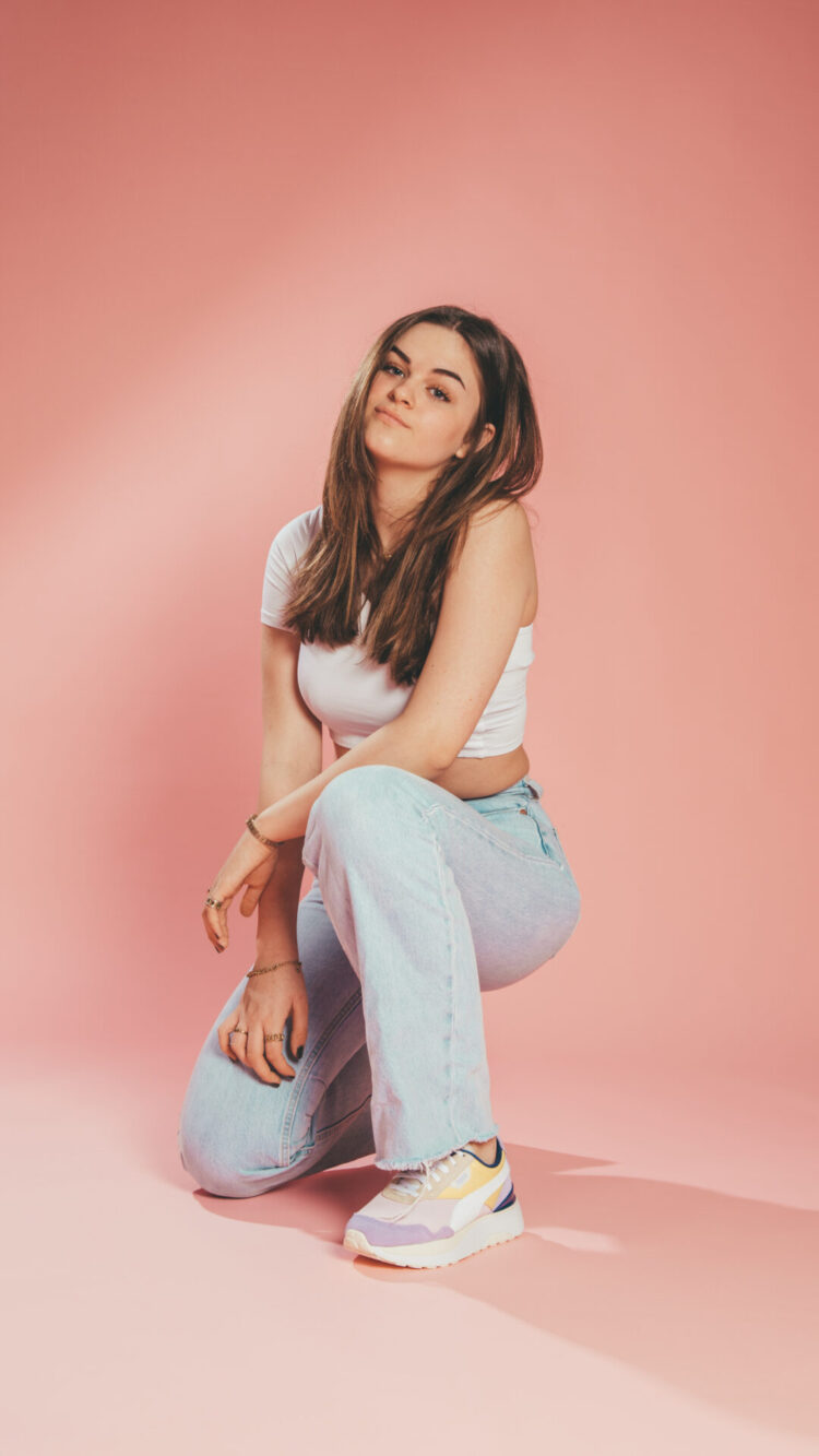 lois beekhuizen feet 1