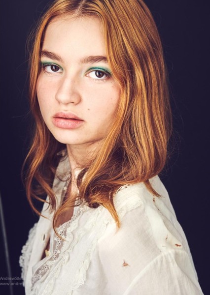 lola blackman feet 3