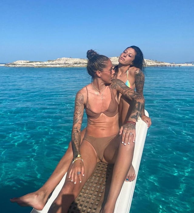 lola gallardo feet 3