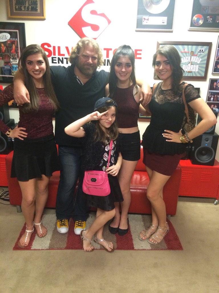 london asterino feet 1