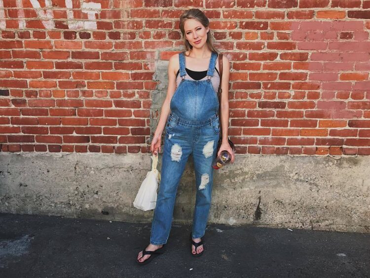 london elise kress feet 3