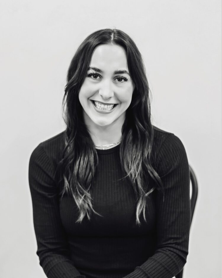 lonni olsen feet 4 scaled