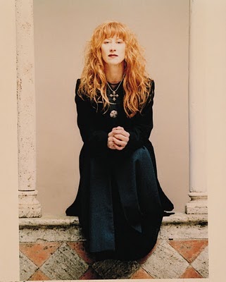 loreena mckennitt feet 1