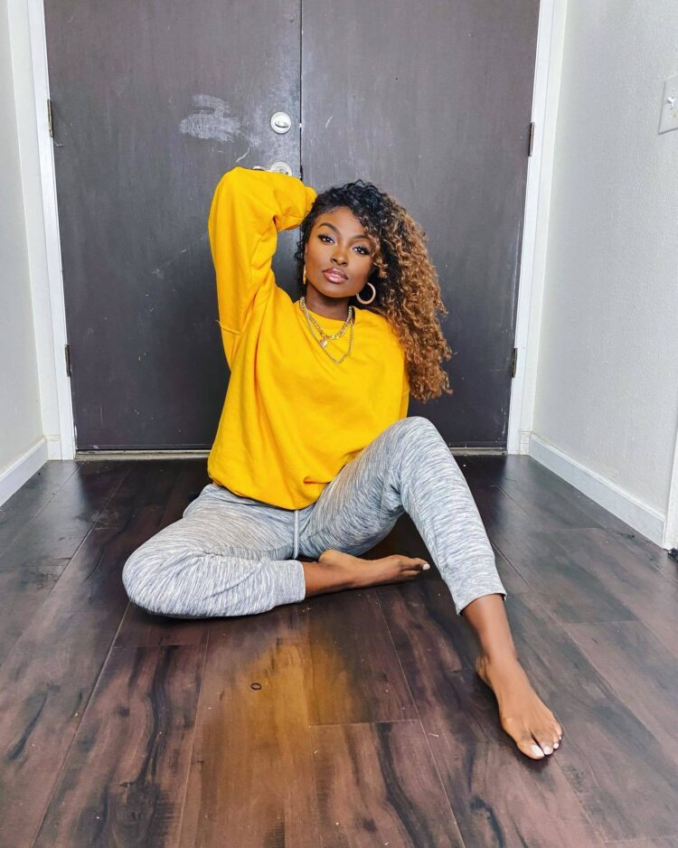 loren lott feet