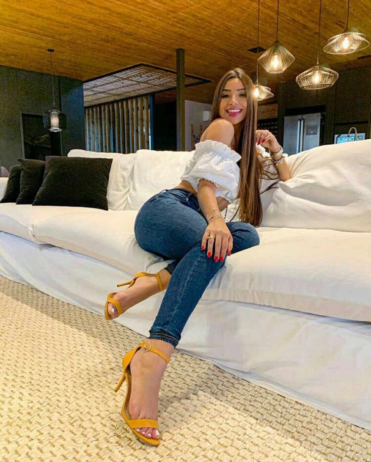 lorena batalha feet 2