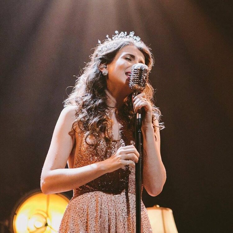 lorenza pozza feet 5