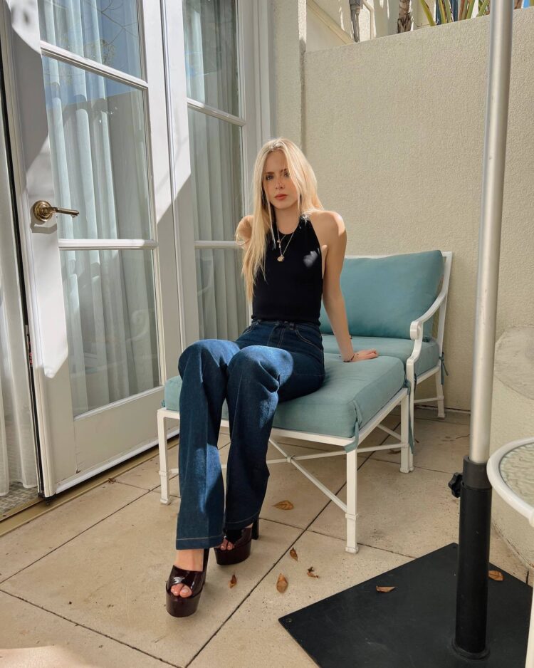 loreto peralta feet 1