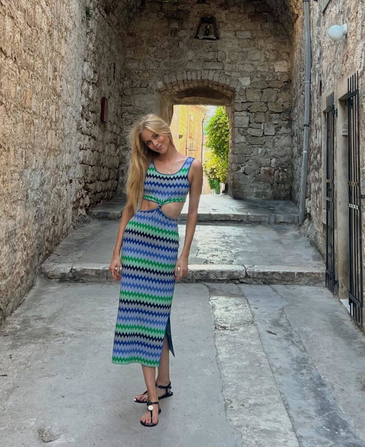 loreto peralta feet 3