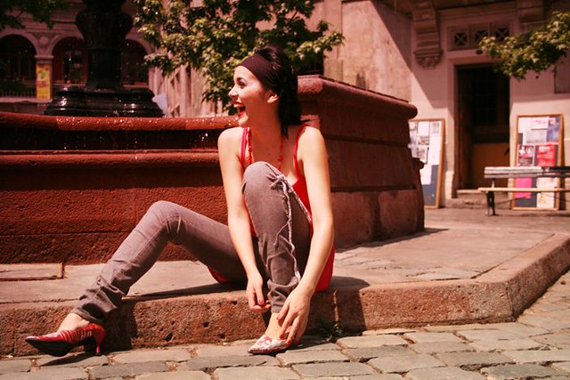 loreto valenzuela feet 3