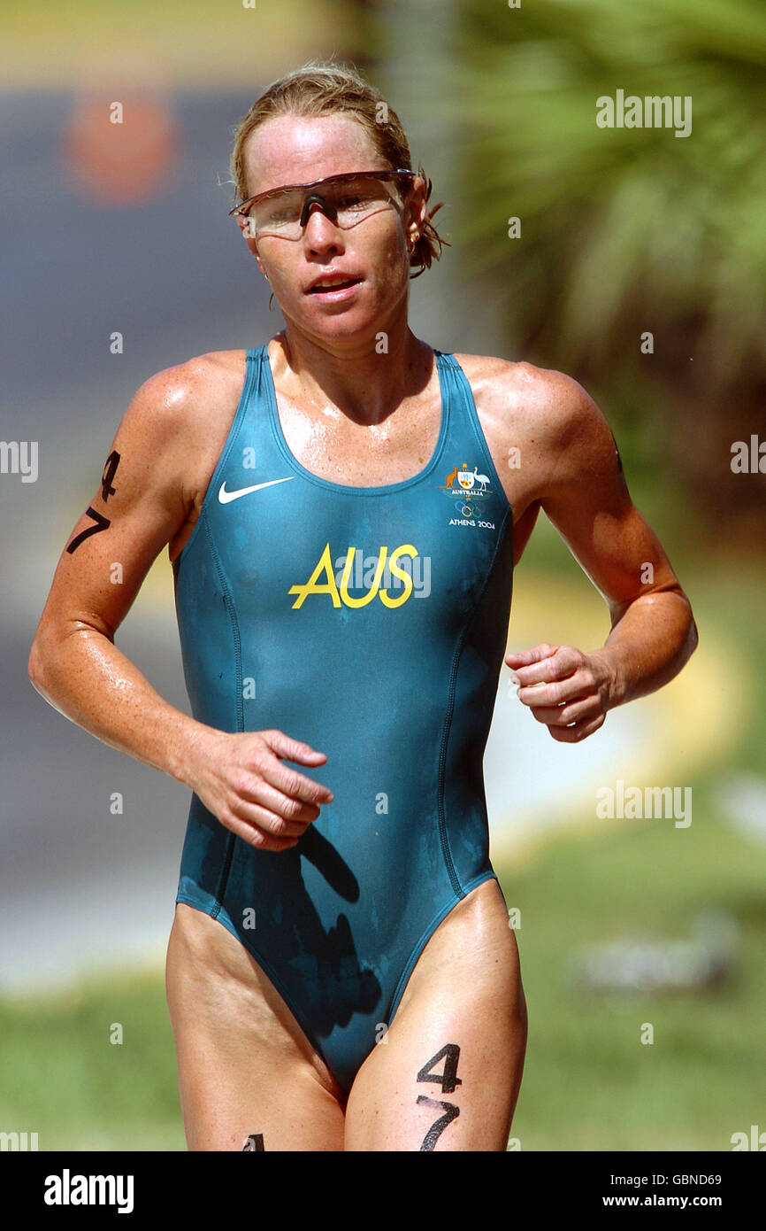 loretta harrop feet 5