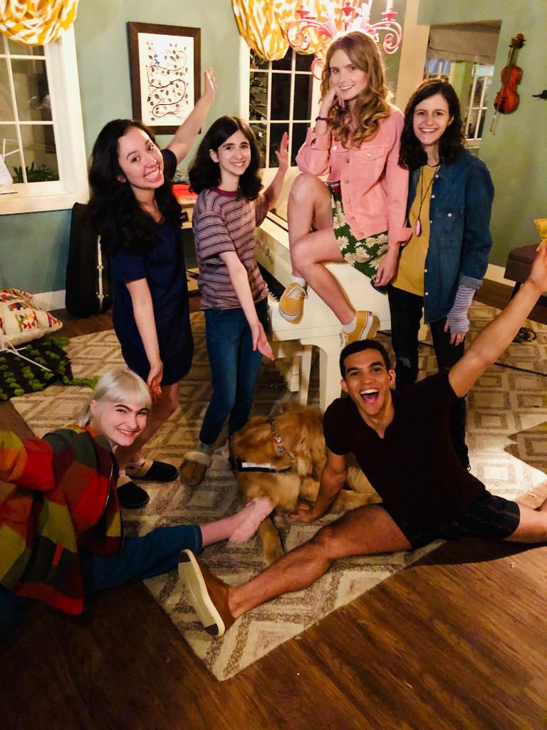 lori mae hernandez feet 3